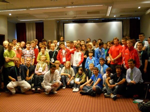 Special Olympics Romania si-a facut auzita vocea la Summitul European al Tinerilor Special Olympics