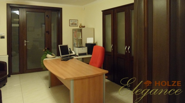 Care sunt avantajele usilor de interior din lemn stratificat pentru birouri  si firme ?
