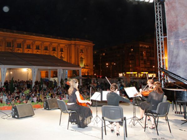 Bucharest Music Film Festival: vals vienez, concerte si opere