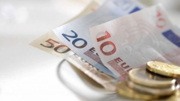 Intarzierile de rambursari si licitatiile trucate, cauze de reziliere a contractelor finantate de UE