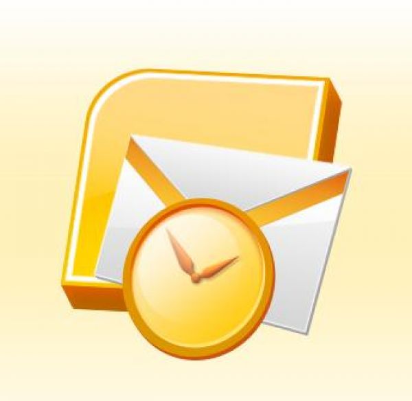 Clientii de email in sectorul Business to Business: Outlook inaintea Yahoo! Mail