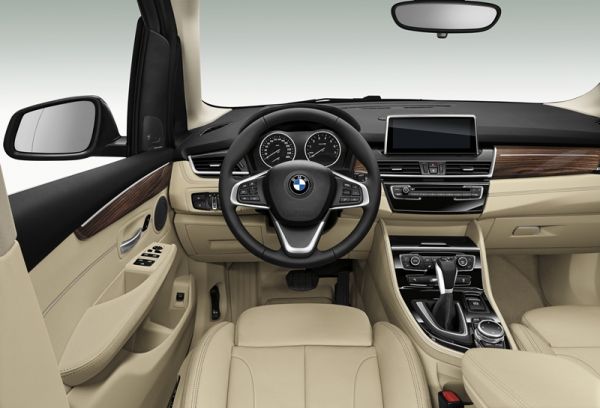 BMW la Salonul Auto International de la Geneva, editia a 84-a