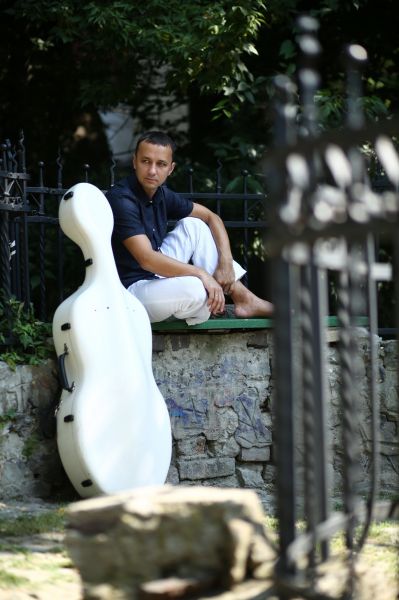 Violoncelistul Razvan Suma – protagonistul unui concert Haydn la Sala Radio