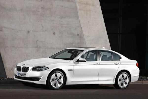 Din luna septembrie: noutati importante pentru BMW Seria 5